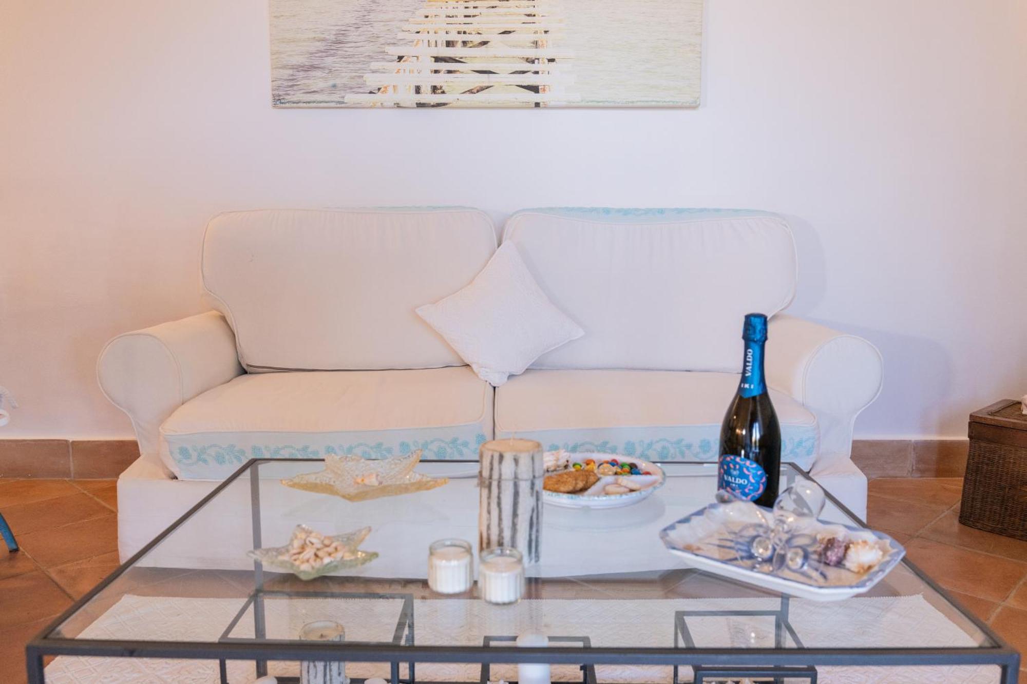 Residenza Del Barone Villa Zoe Chia - Vista Mare Eksteriør bilde